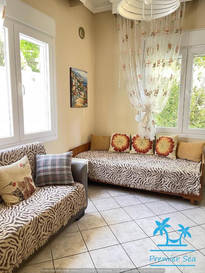 Oikos Poseidonas Apartment Palaiontsiflikion